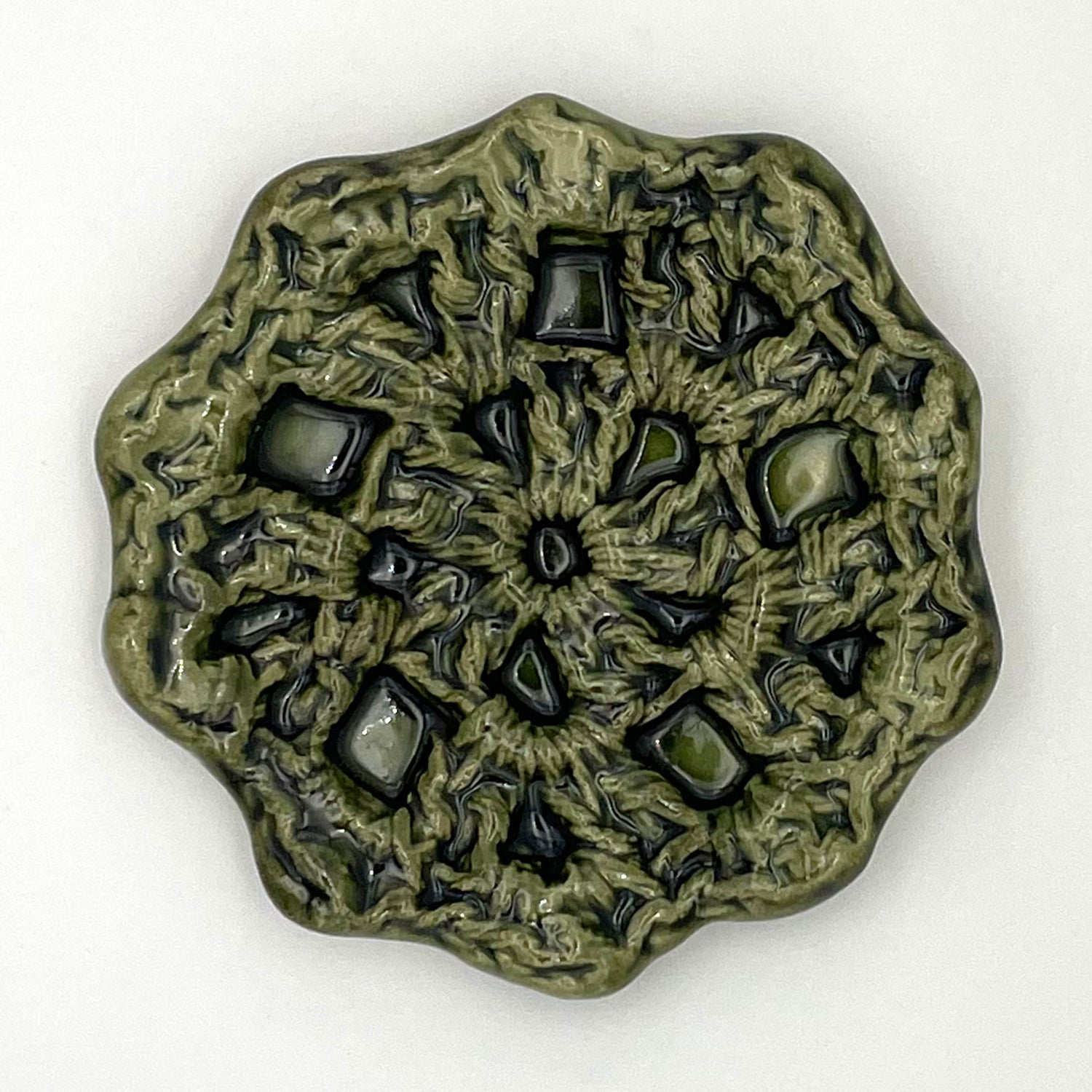 Perfect gift idea – luxury handmade ceramic jewelry catch-all tray with a unique crochet texture green