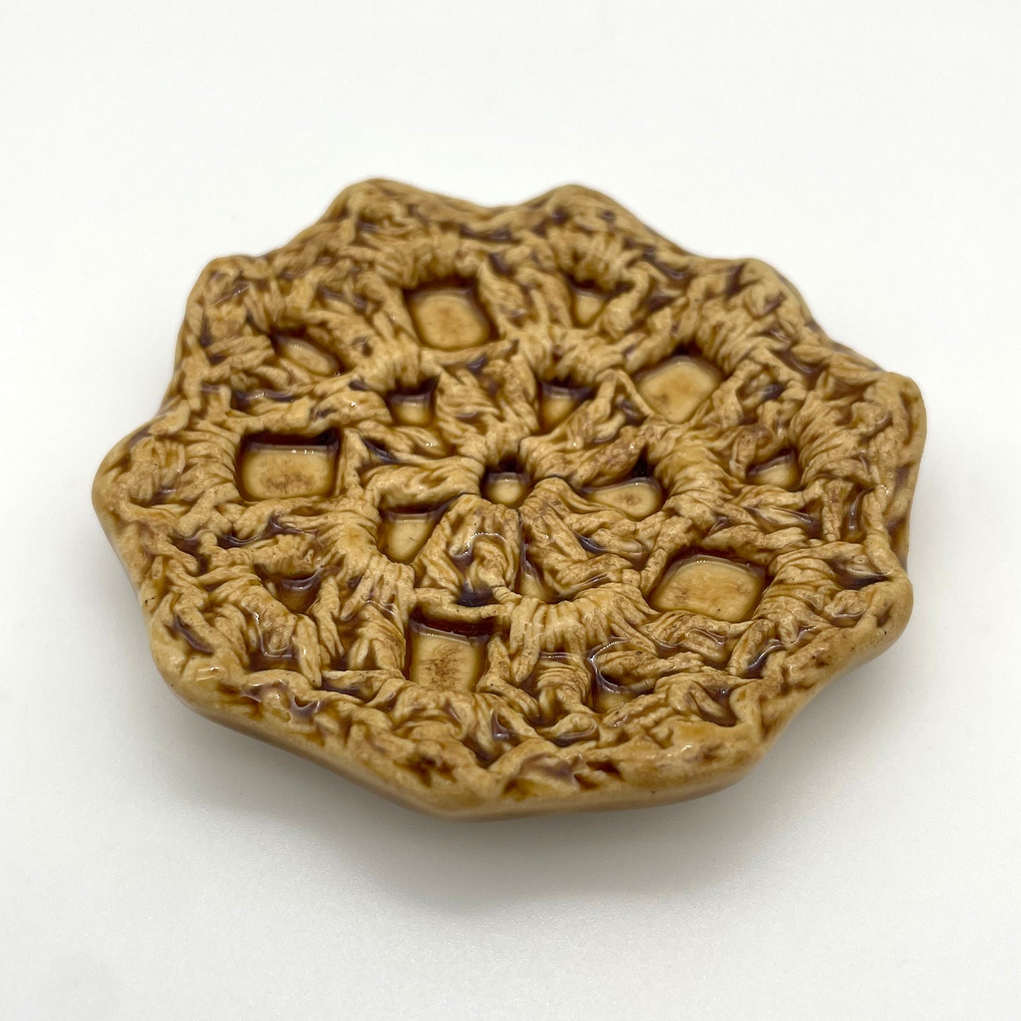 Handcrafted ceramic ring holder – a small crochet-inspired jewelry dish, perfect for rings and earrings mustard yellow
