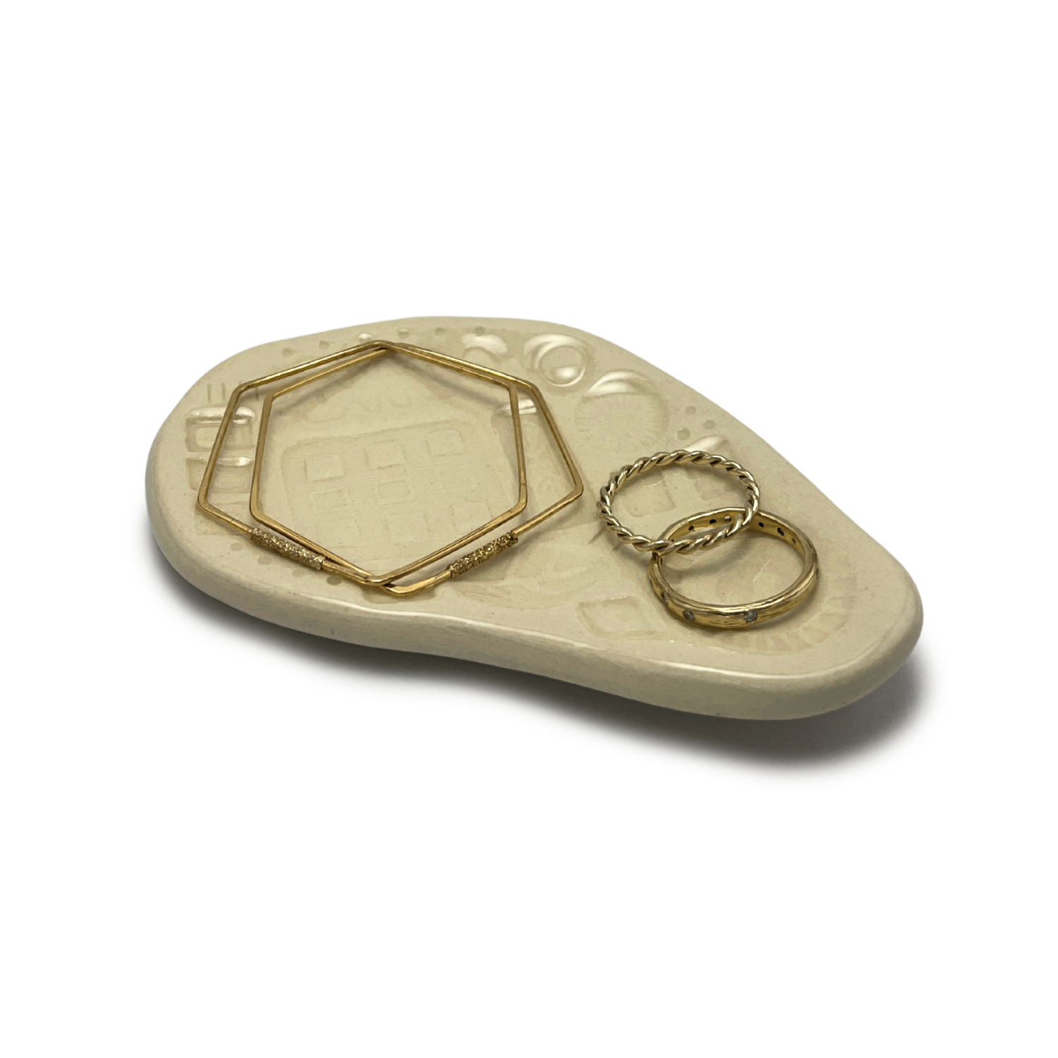 ring holder pottery ceramic dish trinkets white off white cream